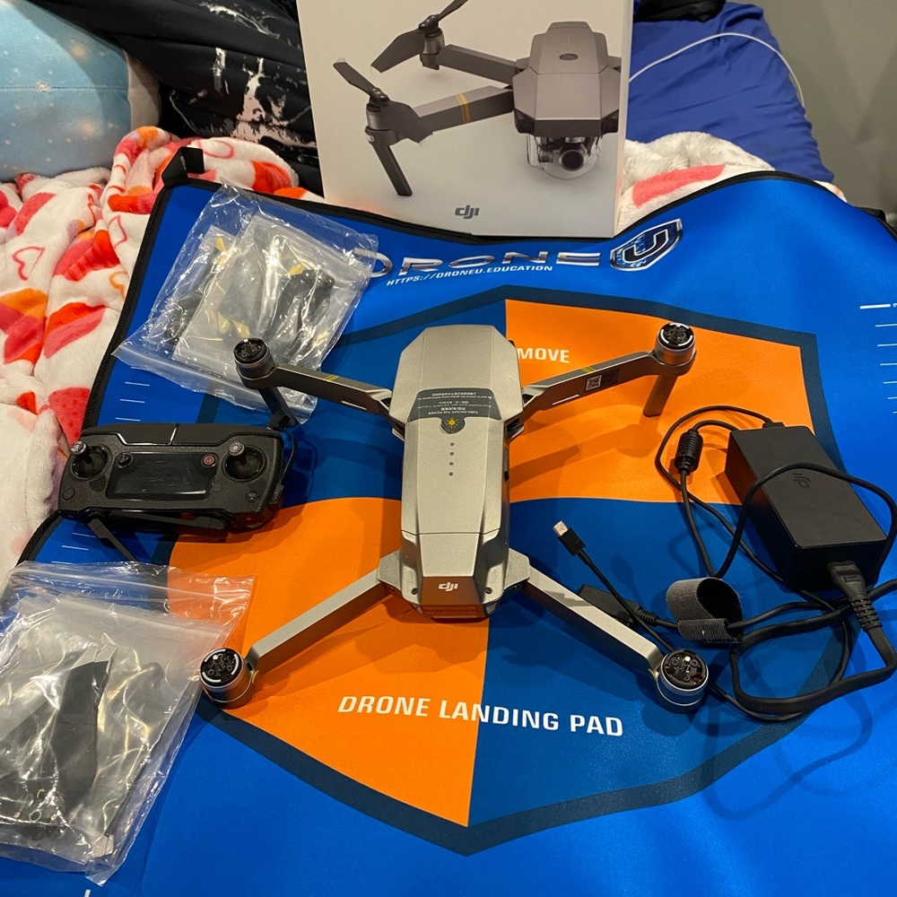 Dji mavic pro platinum quadcopter drone